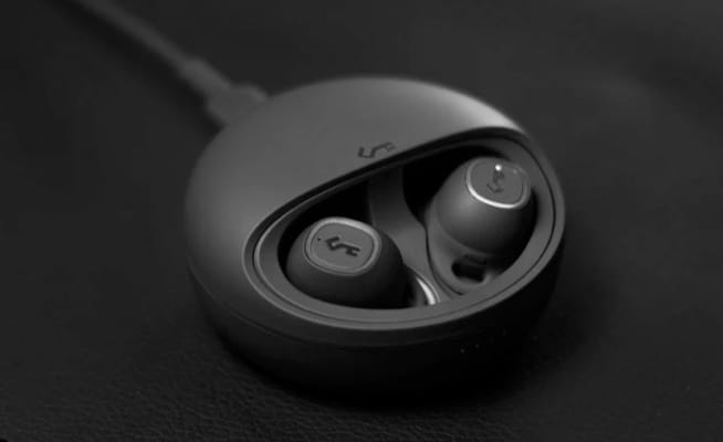 YX1 EARPHONES photo